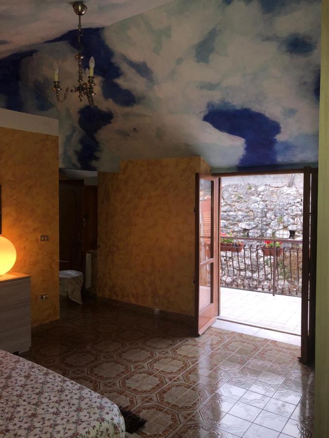 Bed And Breakfast Il Cavaliere Pozzilli ภายนอก รูปภาพ