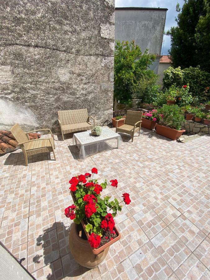 Bed And Breakfast Il Cavaliere Pozzilli ภายนอก รูปภาพ